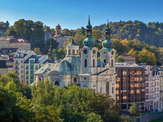 Ceny stavebních pozemků v Karlovarském kraji v roce 2025.